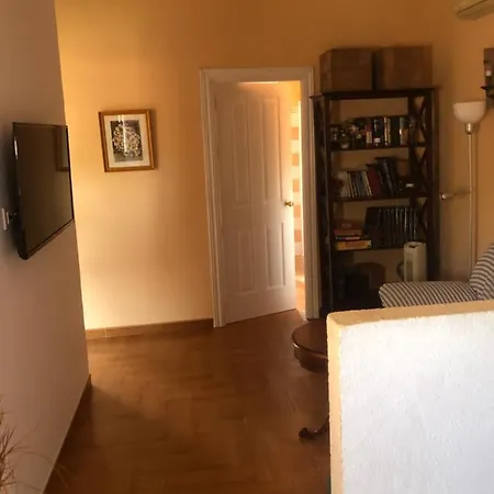 Ferienwohnung Familia Anfitriona Acoge Sevilla Exterior foto