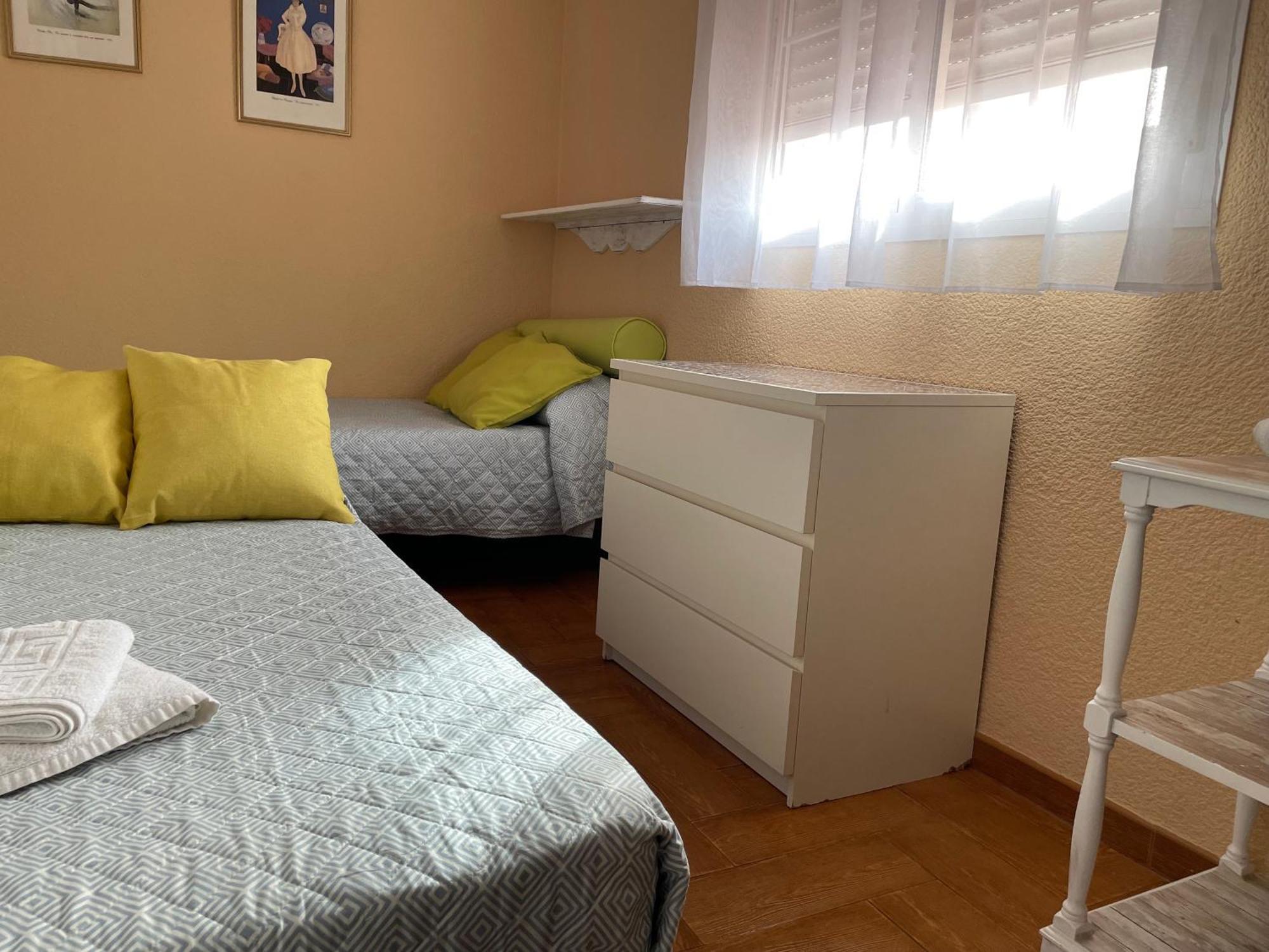 Familia Anfitriona Acoge Privatunterkunft Sevilla